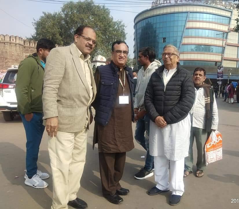 ChNathuSingh's tweet photo. वादे निभाए थे, वादा निभाएंगे🤚
@RahulGandhi @priyankagandhi @SChopraINC @INCIndia @INCDelhi
#SupportCh_NathuSinghNumbardar #NathuSinghForGhondha #GhondhaAssembly #DelhiAssemblyElections #DelhiElection2020 
#Congress
#CongressWaliDelhi 
#DelhiElections2020 #DELHI https://t.co/RQhHr3WgCI