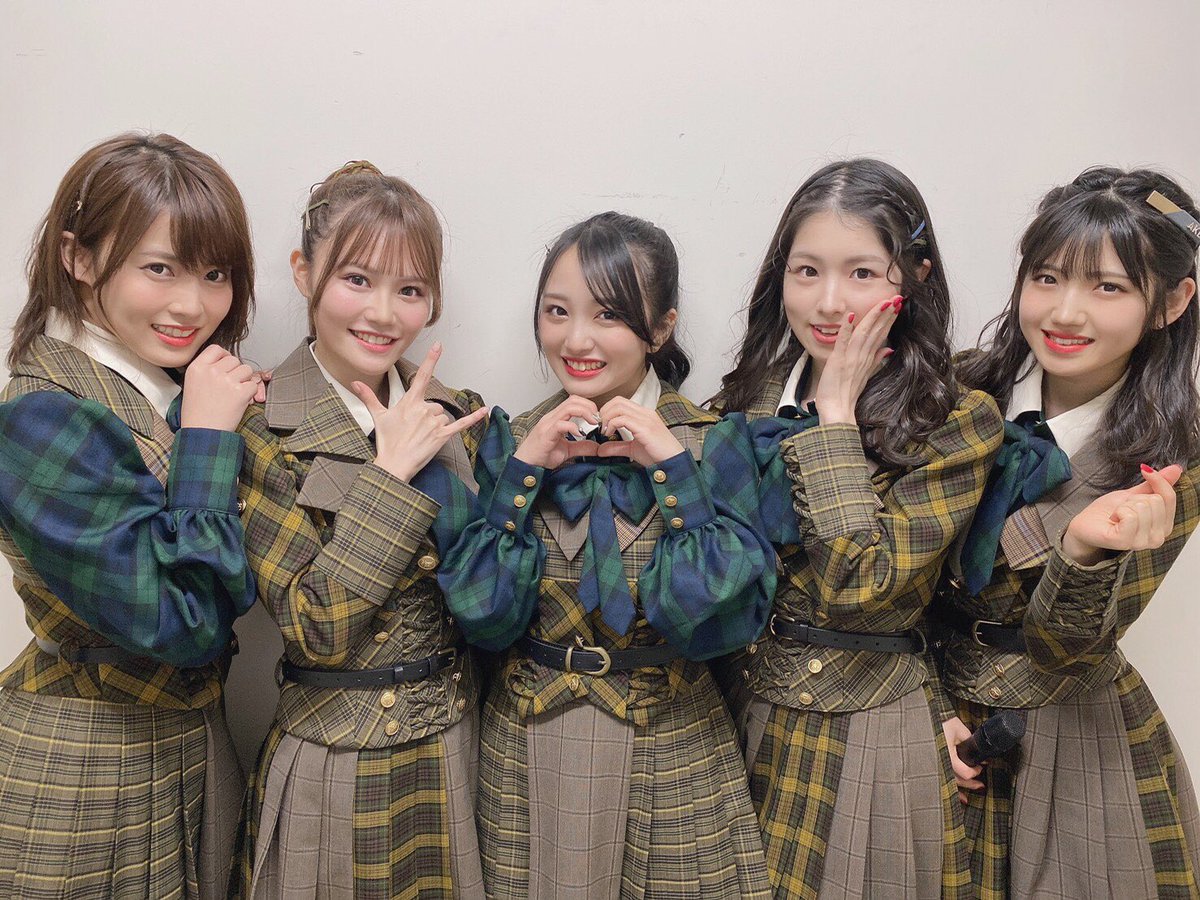 yahho_sahho's tweet photo. リクアワ2020 1日目！
49位 青春ダ・カーポ
40位 それでも彼女は
35位 流れ星に
        何を願えばいいのだろう
以上3曲歌わせていただきました😊

総監督とキャプテンズの曲
初披露できて嬉しかったよ〜！
投票してくださったみなさん
本当にありがとうございました💫 https://t.co/mkFSf5E7Yy