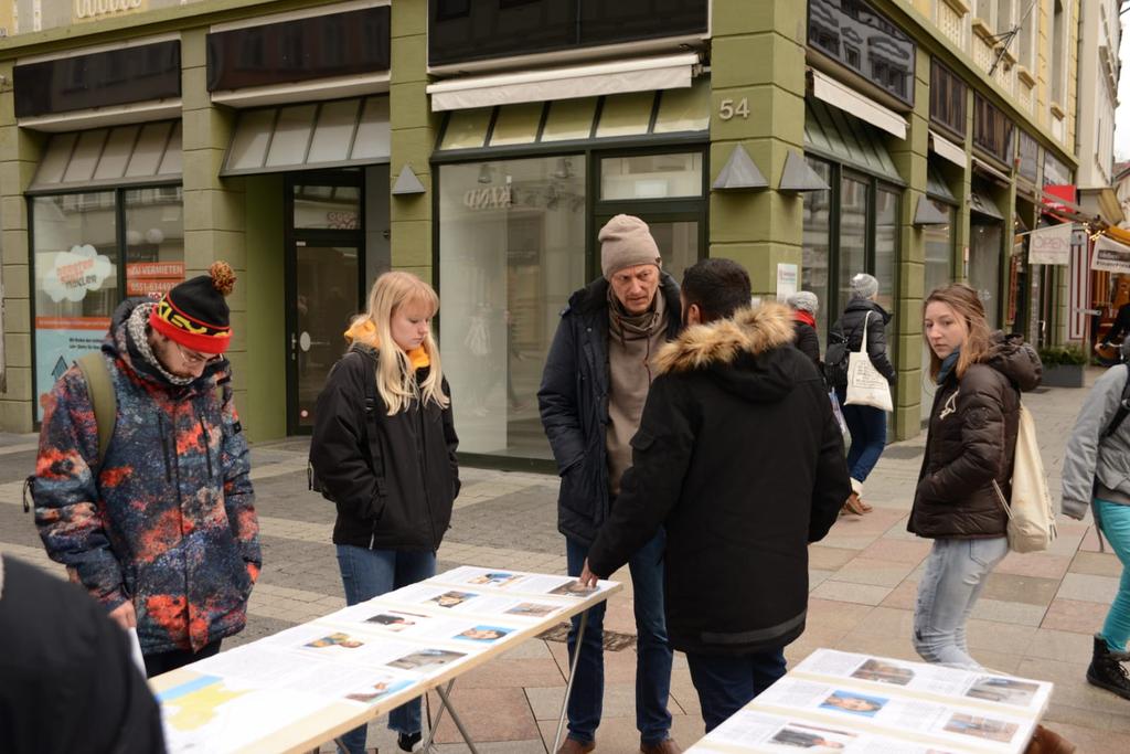 Nadiabaloch461's tweet photo. #BalochRepublicanParty #Germany  held an awareness campaign today in #German city #Göttingen. 

Activists of #BRP staged a camp in the city center, displayed the photos of Missing persons and aware locals about massive #humanrights violations in #Balochistan. 
#BRPCampaignInEU https://t.co/LKDutQV7oe