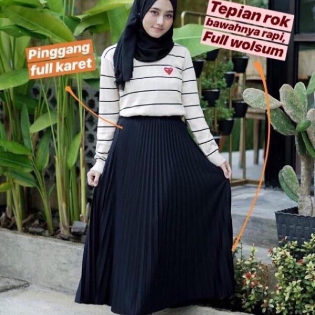 suvinaa's tweet photo. Saya menjual Carissa pleated skirt seharga Rp85.000. Dapatkan produk ini hanya di Shopee! https://t.co/HuYMLoonfR #ShopeeID https://t.co/0kAXnDbER1