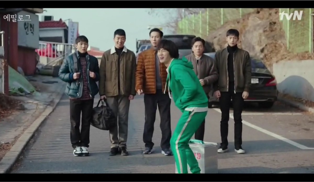 green_tea0325's tweet photo. みんな韓国に来ちゃって…
トングでしたか😂😂😂

#愛の不時着
#김수현 #金秀賢 #kimsoohyun #キムスヒョン #JapanFarEastSC https://t.co/mRgD8PXeTB
