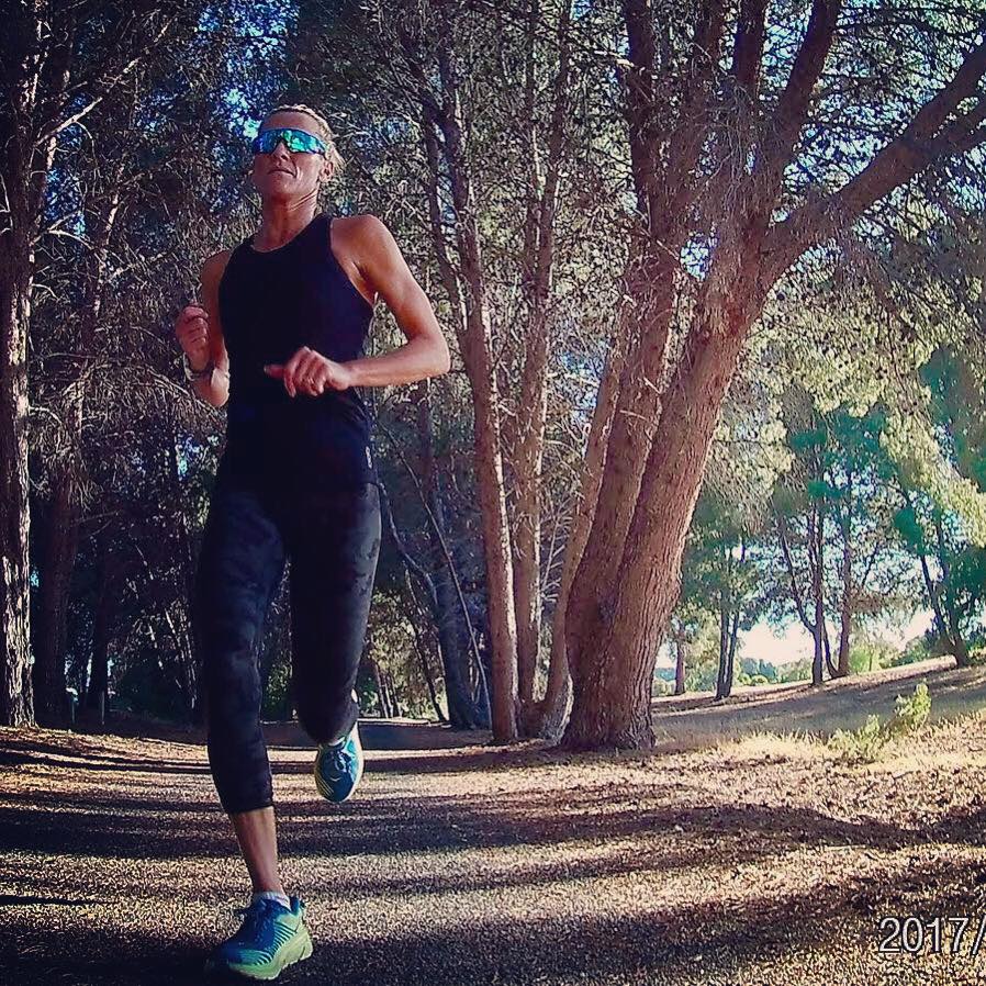 Teamdillon's tweet photo. Running is one of the most convenient ways to get a good workout when time is limited!
#runoften #runforhealth #runtocompete #runforfun #keeprunning #bethebestyoucanbe #teamdilloncoaching
📸 @StuHayes13 https://t.co/tiYdUyDzLy