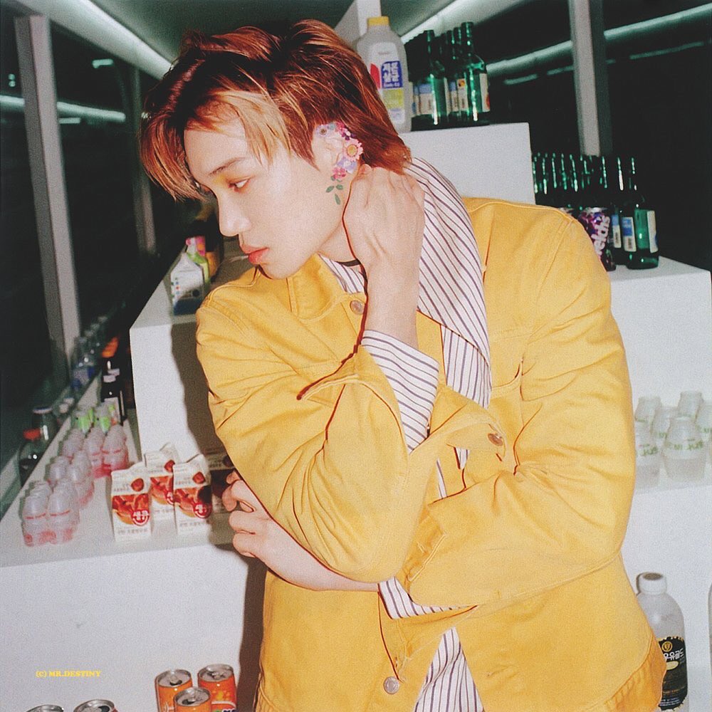 KJISOURCE's tweet photo. flower boy https://t.co/h0zwYipkQJ