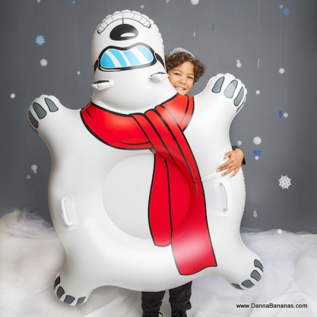 DannaBananas's tweet photo. Old Man Winter makes an appearance &amp; says: "Race you to the bottom!”

https://t.co/TMYRx7KIr9

#SundayThoughts #SundayMotivation 
#snowtube #snowtubes  #inflatablesnowtube #snowtubing #sledding #toboggan #toboggans #tobogganing #snowsport #winteractivity  #snowactivity  #snowtoy https://t.co/RdP1PzFrSy