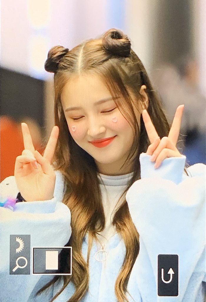 TD_MERRY's tweet photo. 200118 음중 미니팬미 프리뷰

なんちゃん めんこい 💕

#모모랜드 #MOMOLAND #그루 #낸시 #Nancy #モモランド #ナンシー #Thumbs_Up @mmld_official 💕 https://t.co/MKIeX2GFQf