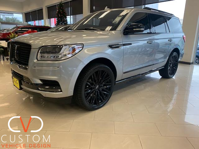 CVDAuto's tweet photo. 2020 Lincoln Navigator with 24” Status Adamus wheels and 305/35-24 Vogue Signature V tires
#2020 2019 #Lincoln #Navigator
#LincolnNavigator #Statuswheels
#Voguetyres #SignatureV #CVDauto
#CVD #CustomVehicleDesign #LuxurySUV https://t.co/S1ddlEiQuR