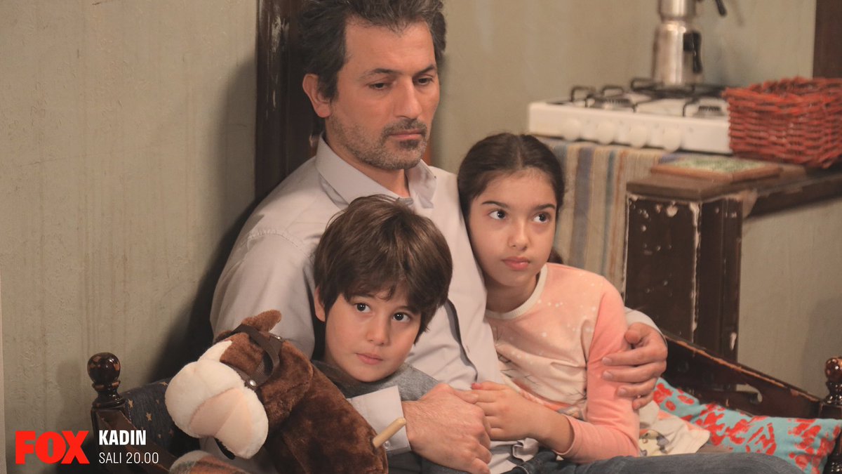 Burada sevgi kokan bir fotoğraf var! 😍 #Kadın @FOXTurkiye