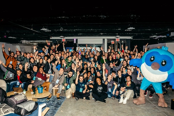 imthepk's tweet image. Lovely 💙🔥 #FlutterInteract