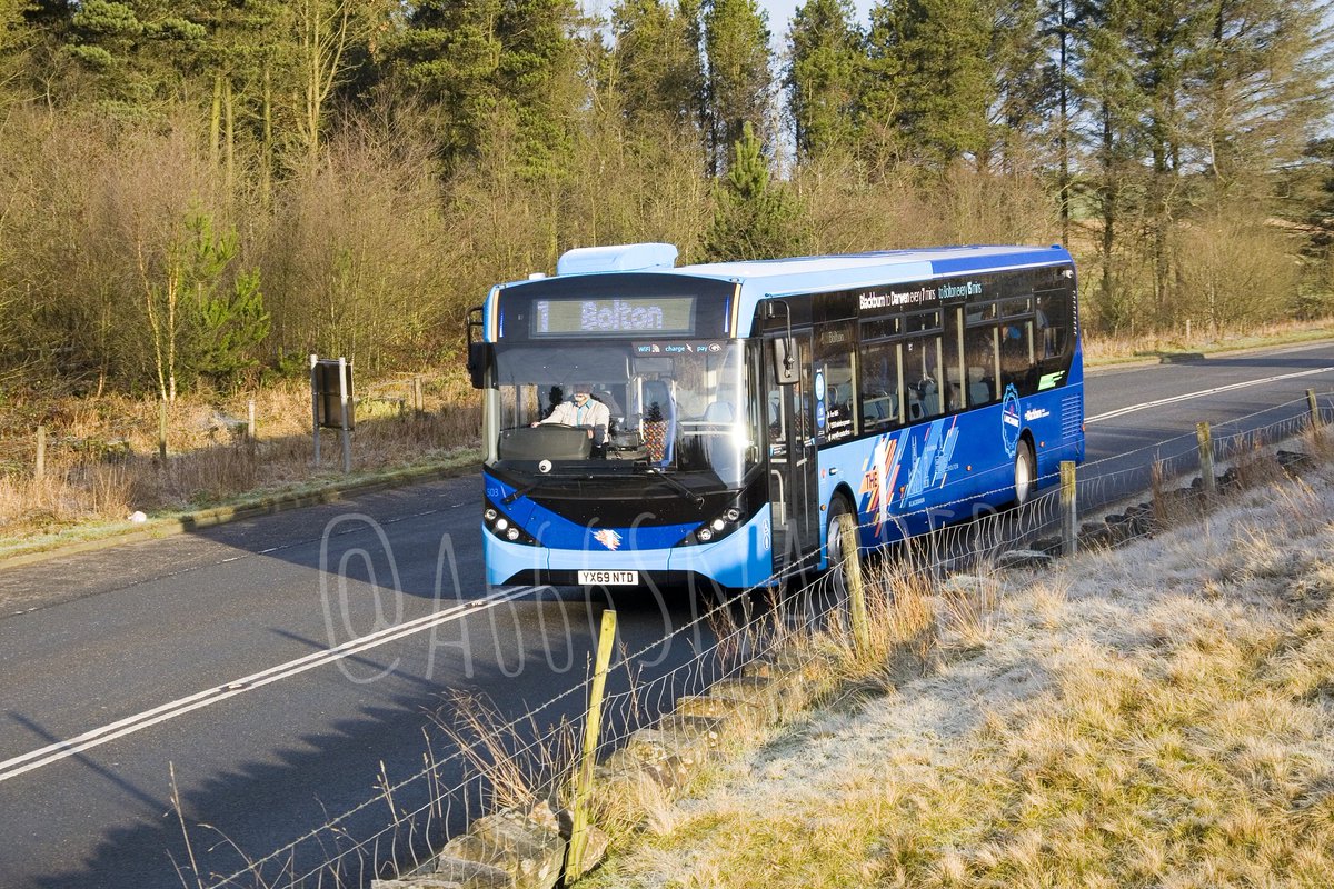 A666snapper's tweet photo. First day of service for these very smart looking E200's of @blackburnbusco @alextransdev 
Great also to bump into @ScottPoole11 https://t.co/b9r2YJyQ8S