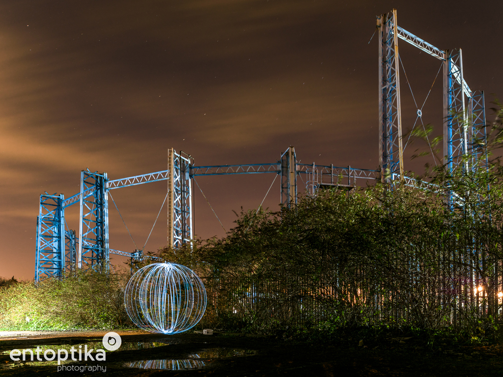 EntOptika's tweet photo. Orb That Remains #lightpainting #bellgreen #sydenham #bellingham #catford #lowersydenham #southlondon #london #se26 #se6 #se23 #lewisham #architecture #heritage #history #victorianarchitecture #industrialarchitecture #demolition #weldex #blandification #gasholder #demolition #orb https://t.co/TtpUUmPwHL