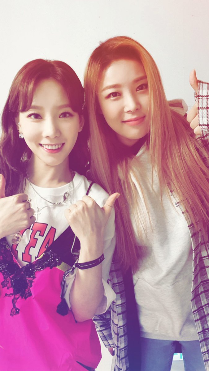 taengstagram309 tweet media