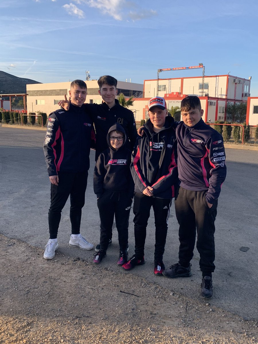 a_bourchier's tweet photo. Great few days experience for @EllisBoosh with @PSRAcademy in mixed weather conditions in Valencia!
Thanks to all the Team and drivers and school for the support @AvonValleySch @AvonValleySchPE https://t.co/kxtJIPpCPH