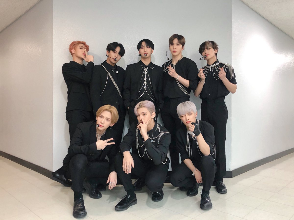 ATEEZofficial's tweet photo. [📷] TODAY ATEEZ
　
오늘 에이티즈랑 눈 맞은 에이티니🌨❄️💕
남은 활동도 우린 우리답게 go🕺
　
#TODAY_ATEEZ #ATEEZ #에이티즈 https://t.co/Vsn7iU7BZk
