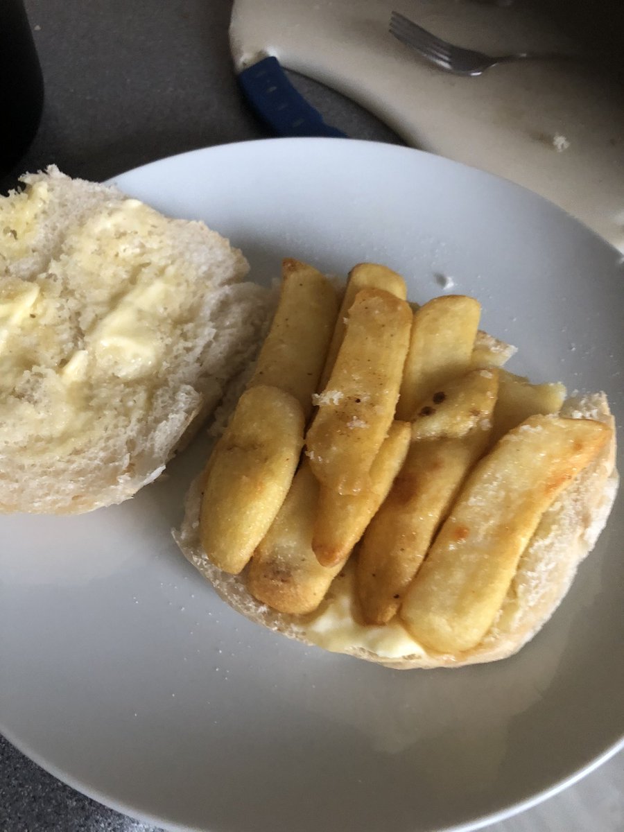 SalDizzy's tweet photo. #ChipBarm Don’t @ me 😝😝 https://t.co/rg7VVfYLxv