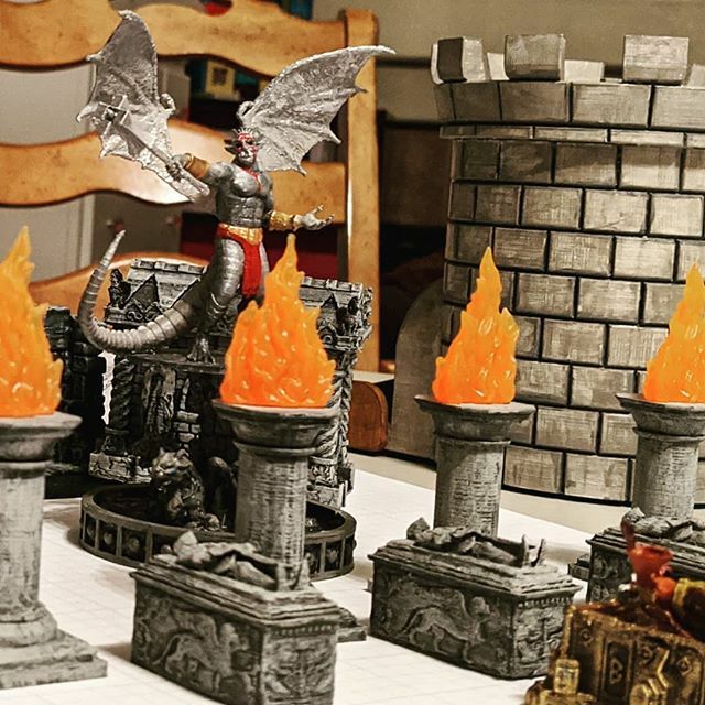 zkewlguy's tweet photo. #malkizid #dnd https://t.co/NANcjAAYXy https://t.co/mGKCCg5PKi
