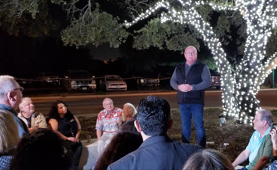 MikeGleason2020's tweet photo. Last Wednesday, we held our campaign kick-off party. Thank you to everyone who attended! The crowd was huge and pouring into the street. A special thank you to Jeff Novak and @Terry4WILCO for their kind words, and to 2020 Market in Georgetown for hosting an awesome event. https://t.co/qxZfHnE6Ko