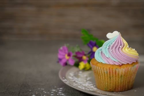 GMK Cakes tweet media
