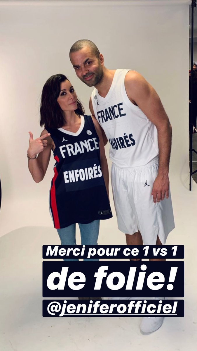 #Enfoires2020 | Les derniers spectacles du « Pari(s) des Enfoirés » se profilent... 

Cette semaine « enfoiresque » se prolonge avec de sublimes photos de <a href="/JeniferOfficiel/">Jenifer</a> en compagnie du beau Slimane et de Tony Parker qui a affronté notre brune au basket sur la scène de Bercy 💝