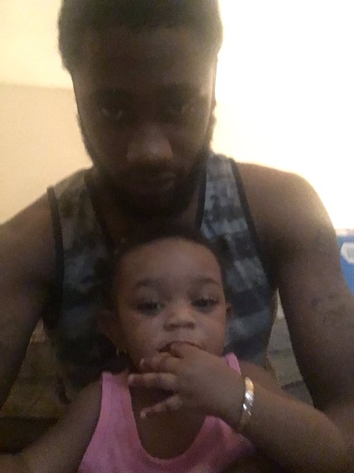 Good&rsquo;Morning from me &amp;&rsquo;d my Pretzel 😍😍😍 https://t.co/48lyWdz31Q