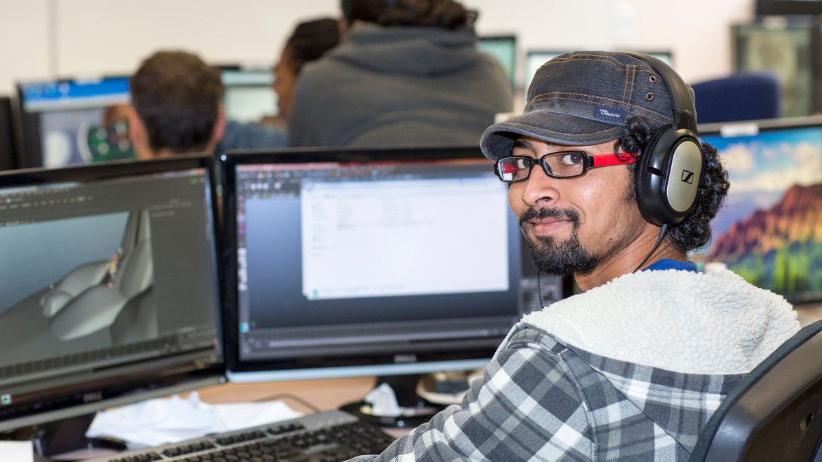 CentennialEDU's tweet photo. Video storytelling. What is it? We capture videos on our phones, but how can we create great content that stands out from the billions of videos out there? Learn practical skills in our part-time Video Storytelling course. Hear it from our instructors ► https://t.co/C9cIo25a5M https://t.co/krUDFw44PX