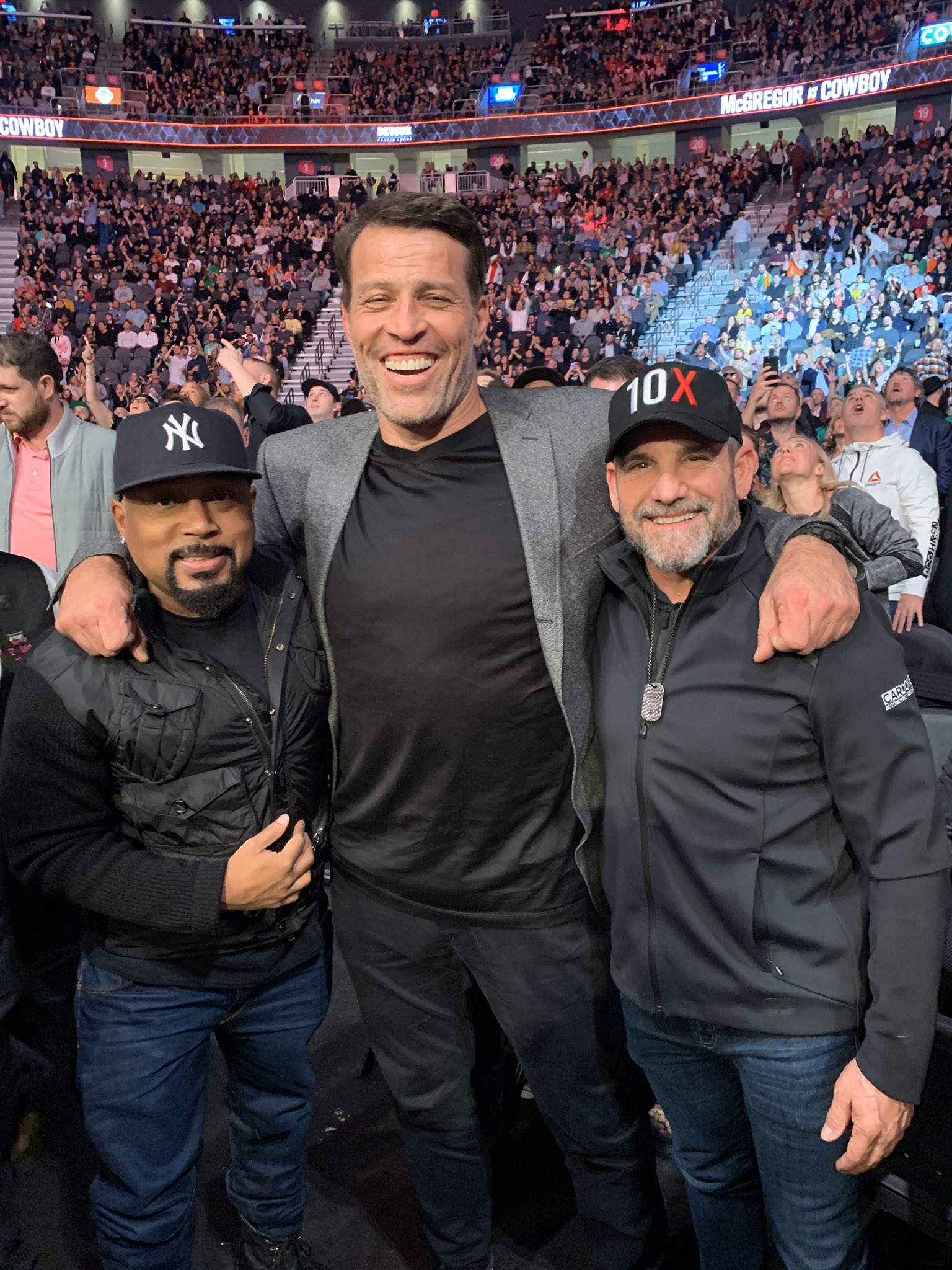 Daymond John on X: &ldquo;#UFC246 @GrantCardone @TonyRobbins https://t 