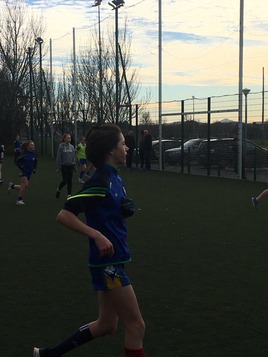 aled_hughes1's tweet image. Amazing day of Learning at Clanna Gael today. Well done to all the coaches and children. #developingspeed