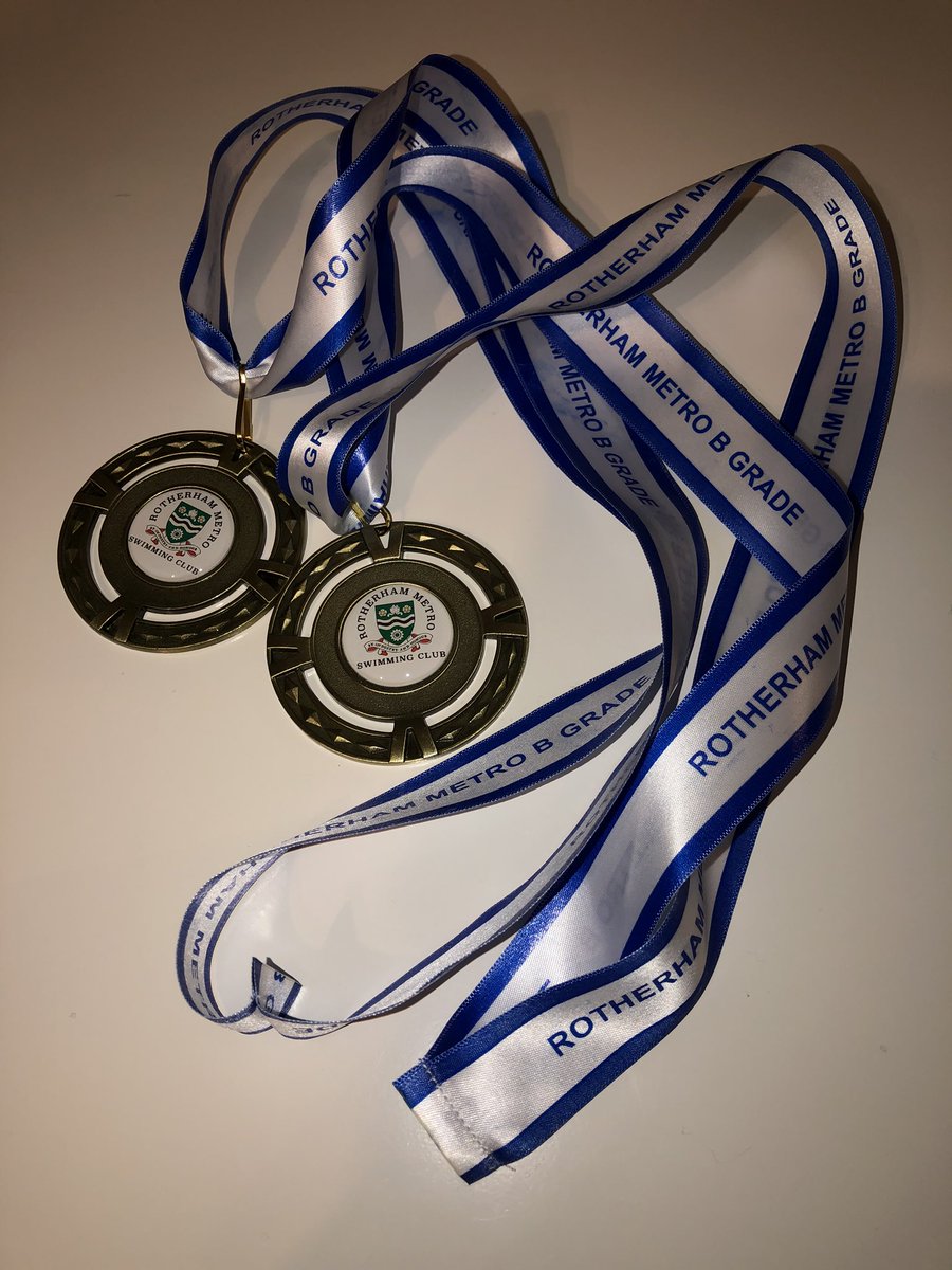 SarahGreen3008's tweet photo. Well done Grace 2 golds @adam_peaty @APRaceClinics @MichaelGunning1 must have been something you said !#succeedingtogether @ArgoedHS @argoed_PE @andy_green123 https://t.co/rW88fOXouI