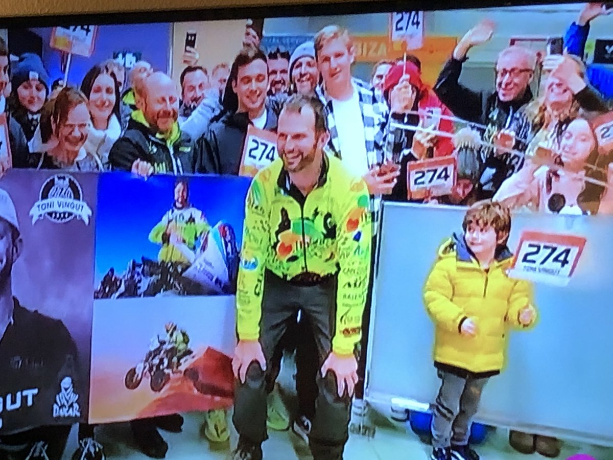 MallorcaDakar's tweet photo. Toni Vingut ha llegado a su casa! A Ibiza, fue el único representante español de la categoría cuads, un orgullo #Dakar #Cuads https://t.co/dd8v3RvAse