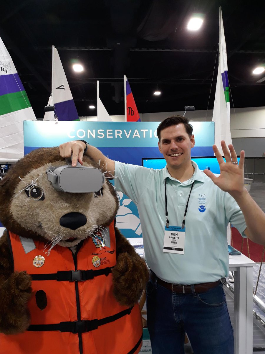 GraysReefNMS's tweet photo. @USCGAux Sammy the Sea Otter came by the booth to take a virtual SCUBA dive at #GraysReef at the #DiscoverBoating Experience @AtlantaBoatShow
@discoverboating Thanks Sammy! https://t.co/HduBQ165k8