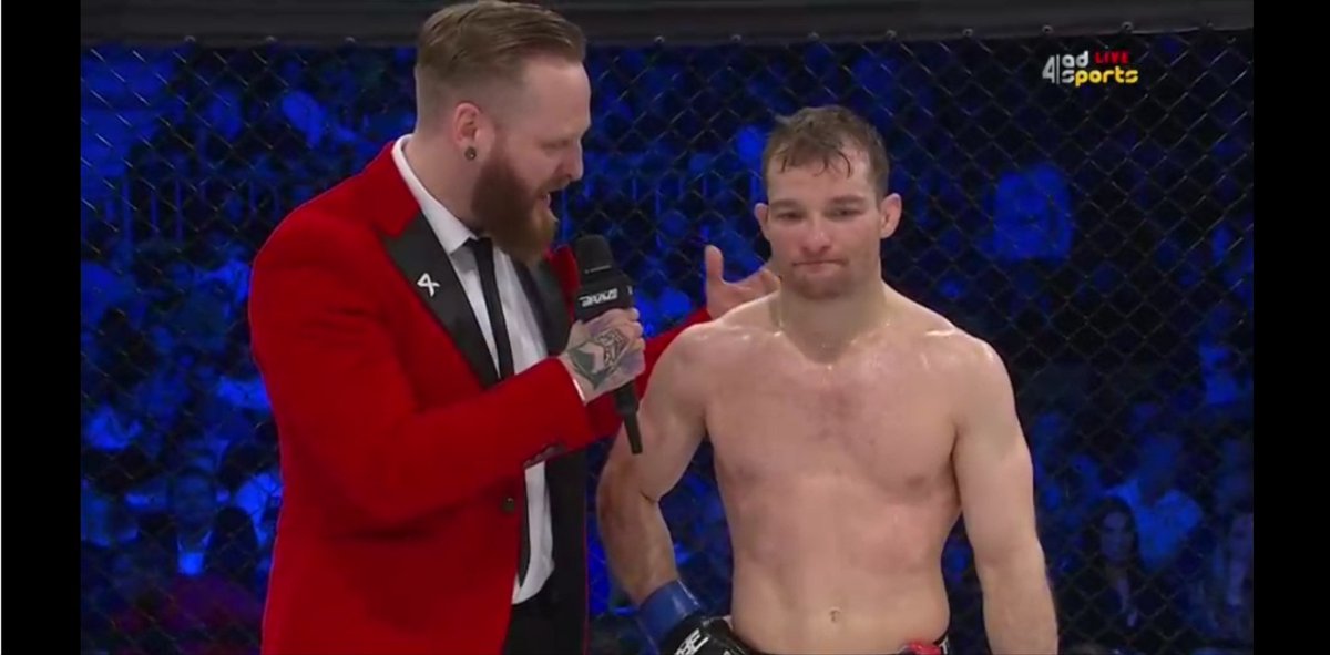 armaanyounis's tweet photo. Zach Makovsky becomes the first fighter to defeat top #BraveCF contender Velimurad Alkhasov by split decision.
It's the first fight for the American in 2 years after tearing his ACL. 
#BraveCF34 #MMA #Slovenia https://t.co/oa71iWhx4v