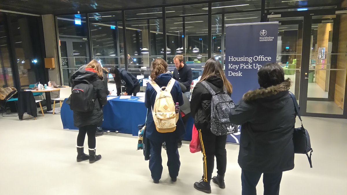 Stockholm_Uni's tweet photo. Welcome all international students! It was so nice meeting you today. We wish you all the best tomorrow on your first day of the semester at Stockholm University! #ArrivalDays #newatSU #StudyinStockholm https://t.co/3njnsZNTXE