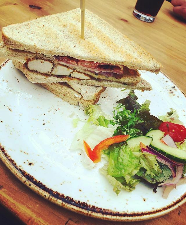 @bestfoodofthenorthwest thank you for this delicious shot ... ummm @theapplestorecafe weekends ... #club #applestore #cafe #weekend #breakfast #lunch #afternoontea #scorton #preston #northwest ift.tt/2TDVPgU