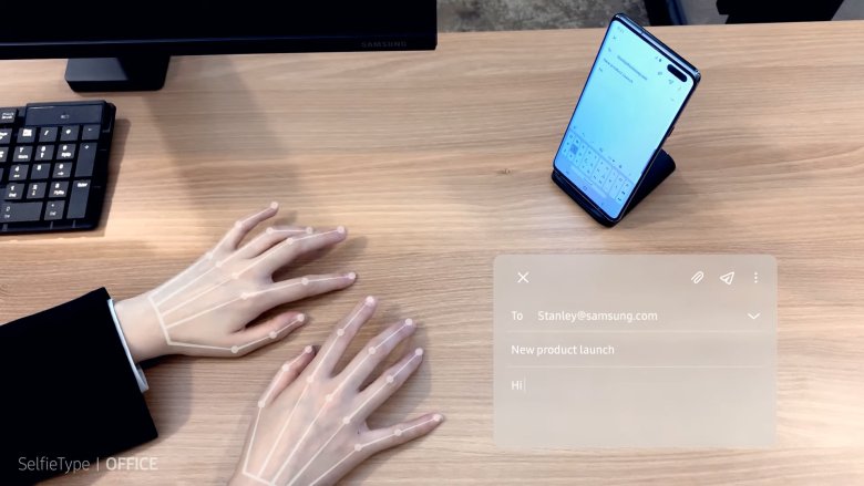 CrazYTitaN__'s tweet photo. Samsung’s crazy invisible keyboard tech
https://t.co/Yor6XI3Ay9 https://t.co/hB6L6VHznC
