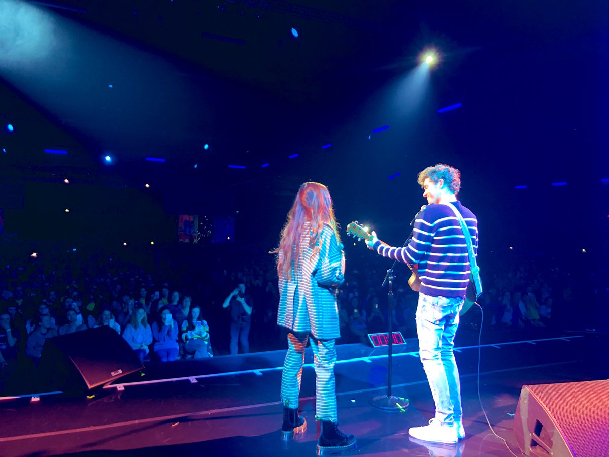 TimFederle's tweet photo. Casual morning concert for 7500 theater kids? ☑️

Thank you @JTFestival for hosting #hsmtmts!! https://t.co/Sekxnfp1Eo