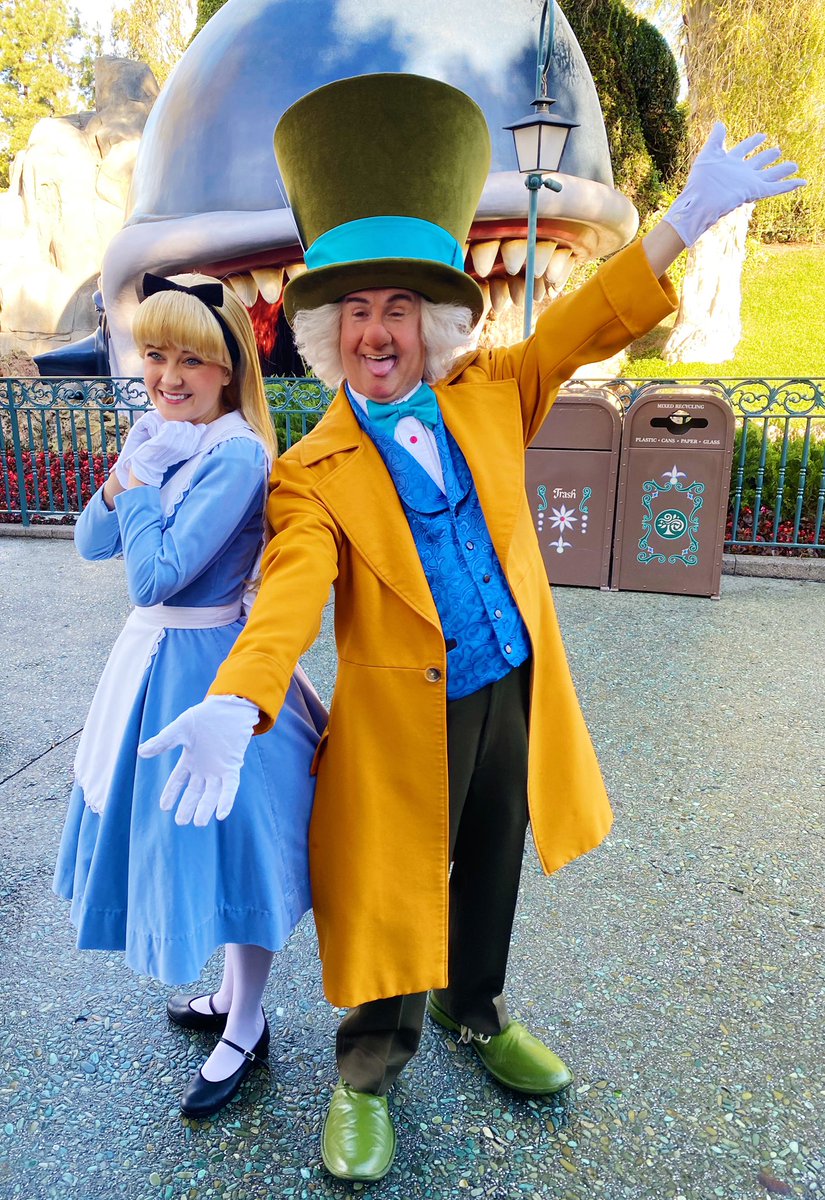 Disneyland Alice And Mad Hatter