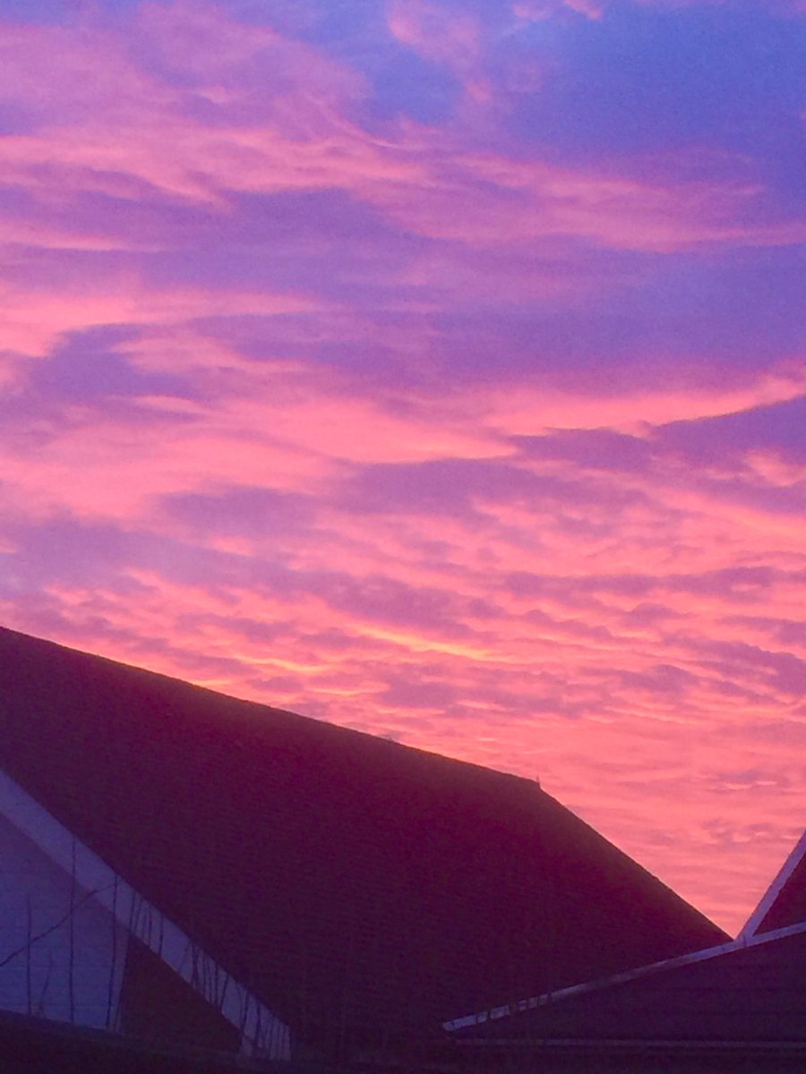 Another stunning #sunset in #cleveleys #rossallbeach #cleveleysbeach #cleveleyspromenade