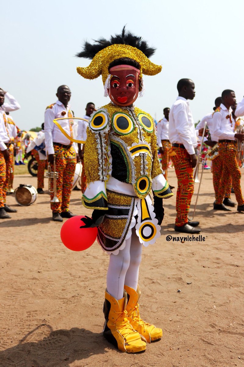 locsimage's tweet photo. I captured Some amazing photos in Winneba . My kids will always be taught their original selves and culture . #YearOfReturn #ghana #winneba #travelphotography #travelaway #africa #retweet #articulate #afronation #AfroSeries #blackbeauty #Blacklove #fancydressfestival https://t.co/SYLLgj8FDL