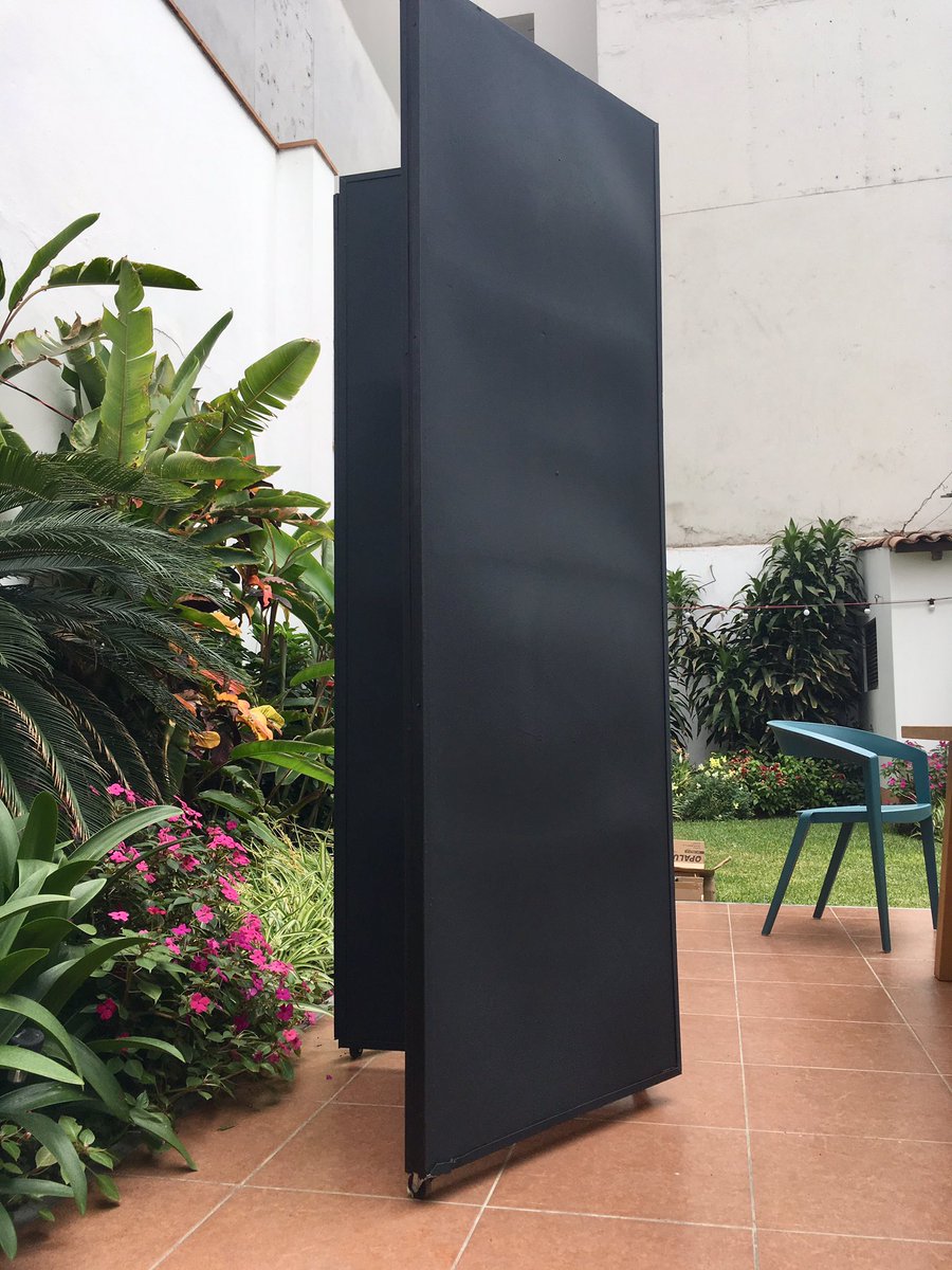 ebkoenig's tweet photo. Vous vous demandez de quoi il s'agit? 🤔 @CanadaPeru is putting the finishing touches on a great 🇨🇦 🇵🇪 #culturaldiplomacy collaboration here in #Lima. Watch this space on Tuesday night! 📸 #fotografiacallejera #perustreet https://t.co/EvEWv8JEgq