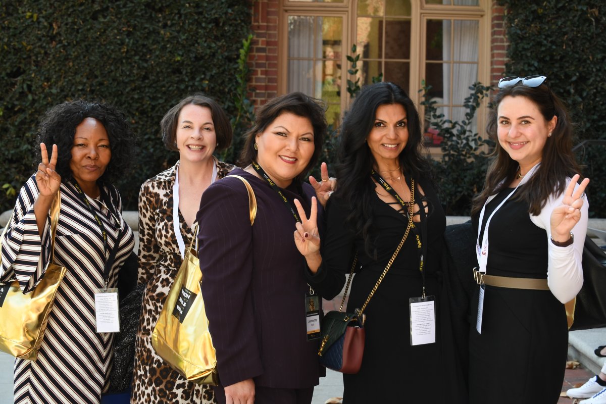 USCAlumni's tweet photo. For over a decade, the USC Women's Conference has brought women of all ages and backgrounds together for a day of empowerment, growth and networking.
Learn more about this year’s conference in Seattle at https://t.co/DQK95Q8GzE. #USCWC #USCWCxSEA https://t.co/uFcCdJsrA9