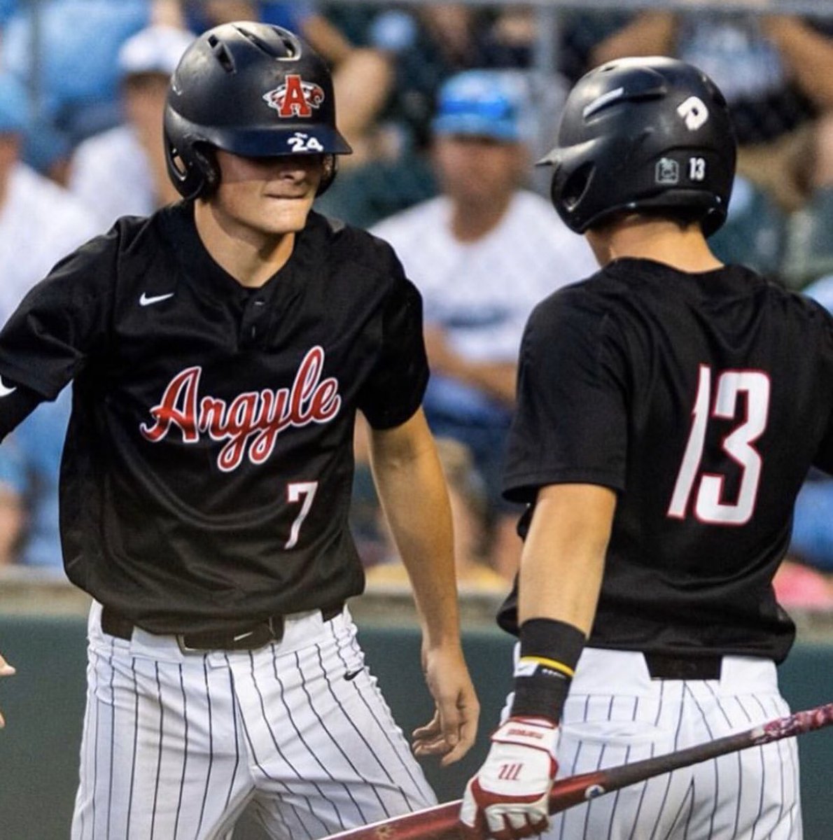 Riley_Hartman2's tweet photo. Happy birthday to one of my best friends, love you dog #GoCoogs ❤️ @bohogeboom https://t.co/7yuA4kra4v