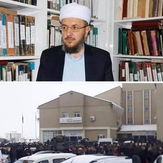 انا لله و انا اليه راجعون
Bitlis'in Güroymak ilçesi Norşin Medresesi'nin baş  müderrisi Seyda Abdulkerim menfur bir saldırı sonucu şehit düşmüştür.  Ailesine, dostlarına ve öğrencilerine Rabbim sabır versin.