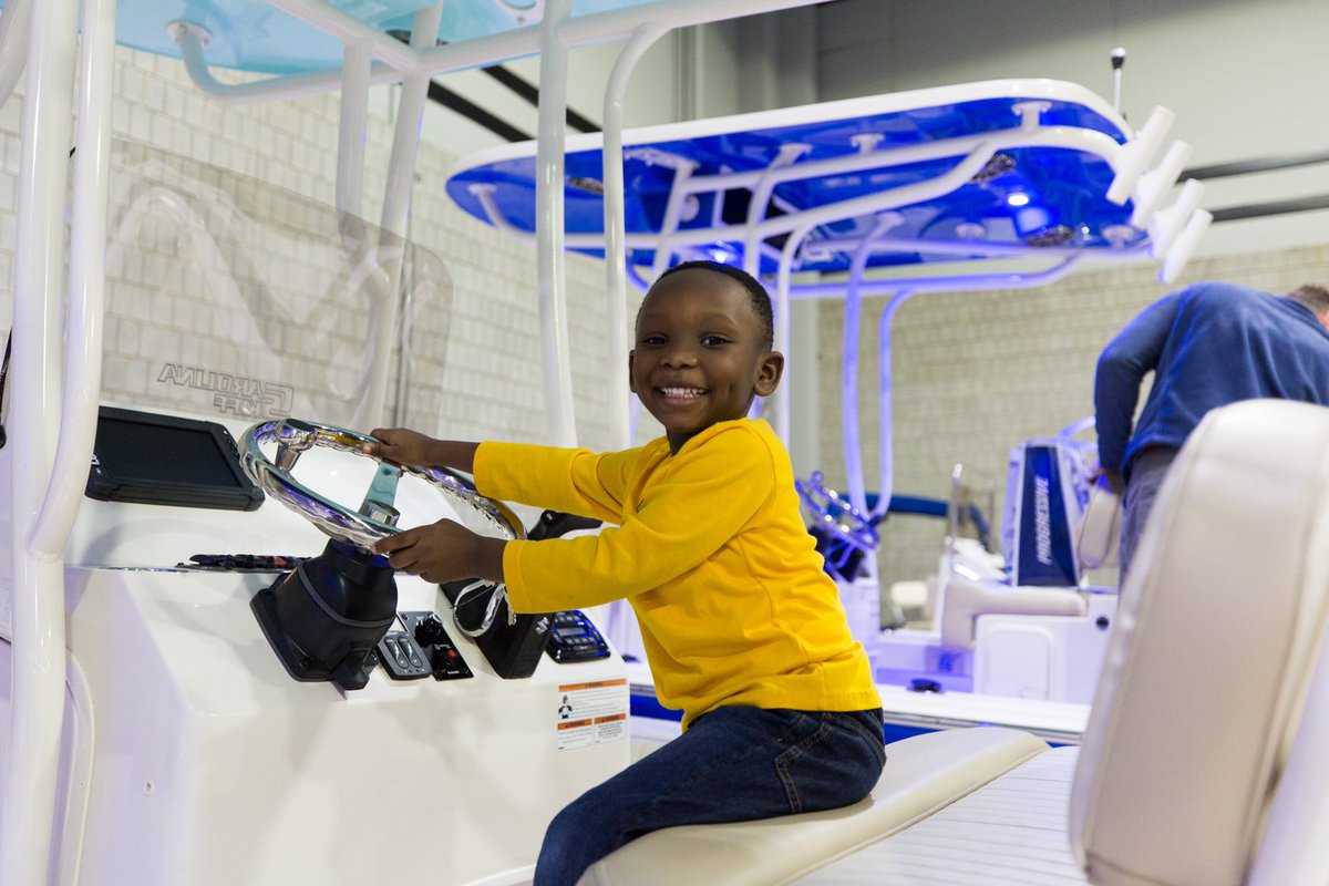 MacKidEvansGA's tweet photo. Today is Family Day at the 2020 Progressive® Insurance @AtlantaBoatShow!⛵️🍑 Visit Georgia’s biggest boating extravaganza in Atlanta’s Georgia World Congress Center. 🛳 Be sure to grab your tickets ⬇️
 https://t.co/BwKK9U1ykd 🍑⛵️ #macaronikidevans #atlantaboatshow https://t.co/1wJeB1Rj8V
