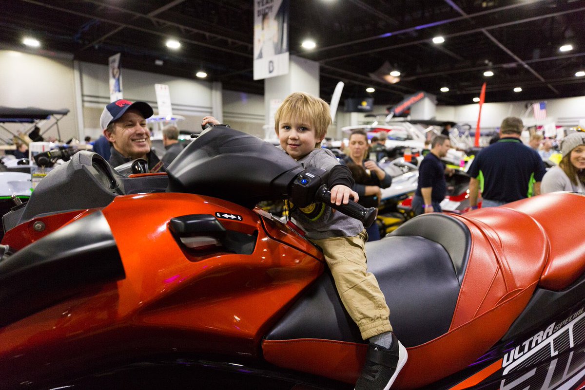 MacKidEvansGA's tweet photo. Today is Family Day at the 2020 Progressive® Insurance @AtlantaBoatShow!⛵️🍑 Visit Georgia’s biggest boating extravaganza in Atlanta’s Georgia World Congress Center. 🛳 Be sure to grab your tickets ⬇️
 https://t.co/BwKK9U1ykd 🍑⛵️ #macaronikidevans #atlantaboatshow https://t.co/1wJeB1Rj8V