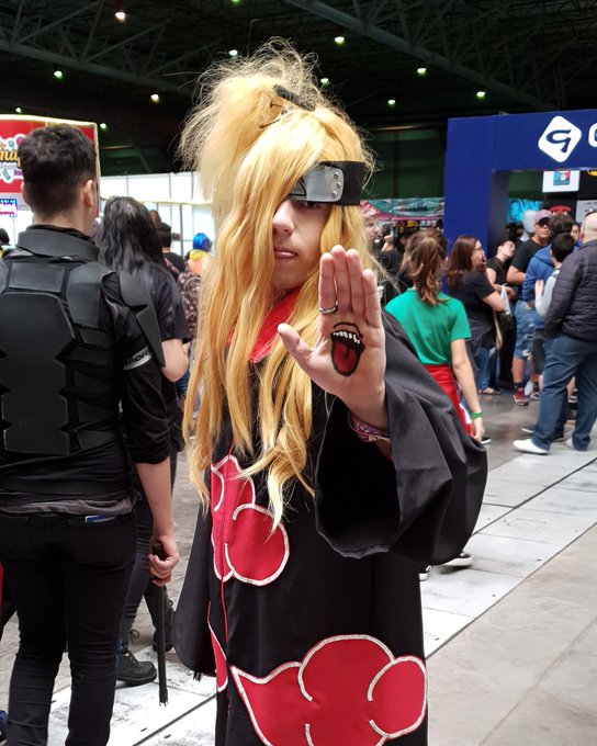 Twoucan Ban の注目ツイート コスプレ