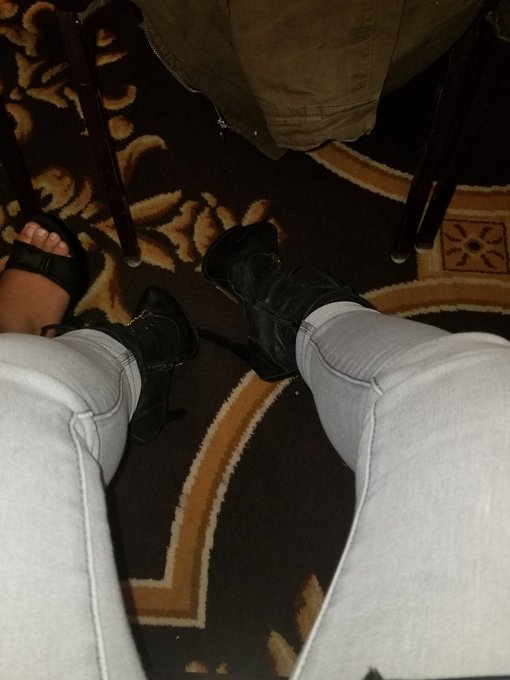 Wouldn't it be a pleasure to lay your head at my feet in front of all these people??  #paypigswanted<a href="/tag/bootfetish"class="tags"><span>#bootfetish</span></a><a href="/tag/paypigswanted"class="tags"><span>#paypigswanted</span></a><a href="/tag/ebonydomme"class="tags"><span>#ebonydomme</span></a>