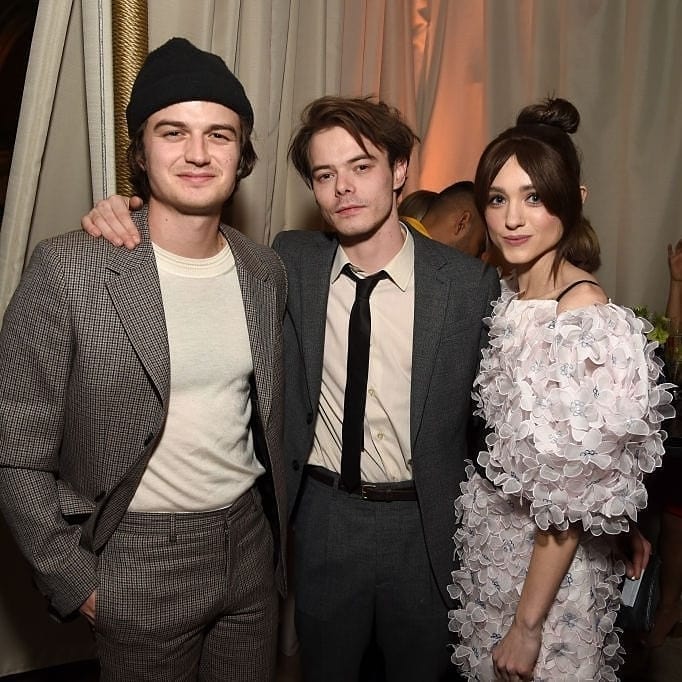 StrangerNews11's tweet photo. Joe, Charlie y Natalia en los #PreSAG...❤️📸🏆 https://t.co/1VZasg4E6I