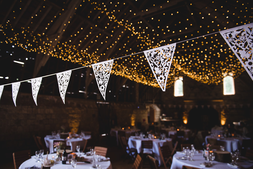 A Gorgeous Wiltshire Barn Wedding with beautiful rustic touches and hints of pastel tones
Images -  <a href="/HelineB/">Heline Bekker</a>
bit.ly/2QPU5iO