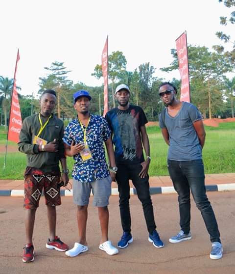 SELECKTAENTITY's tweet photo. #SalaPuleesa @kingsaha256  #KingzLoveEnt.  #TeamKingSaha 👑👑🔥🔥🔥🔥 https://t.co/VBVI88KOnl