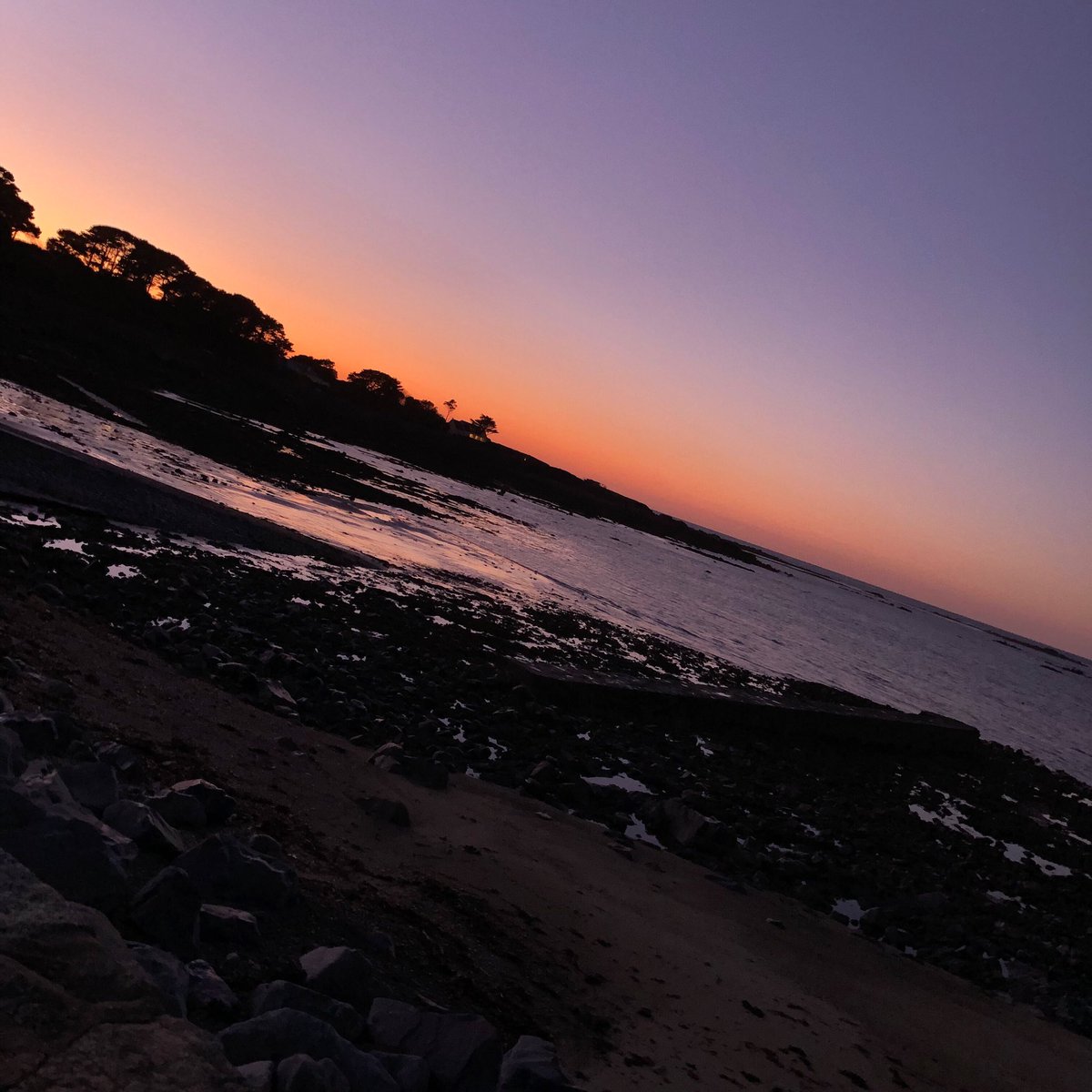 lawrence_hair's tweet photo. Guernsey, what a beautiful island! Great day teaching @racoonintl Luxe Link day one to the team at Magnifique today. Looking forward to day two tomorrow! 👏🏽 ✂️
.
.
.
.
#guernsey #guernseyisland #driftwoodhotel #travel #travelwithwork #worklifebalance #explore #balance https://t.co/iknsrxYVs3