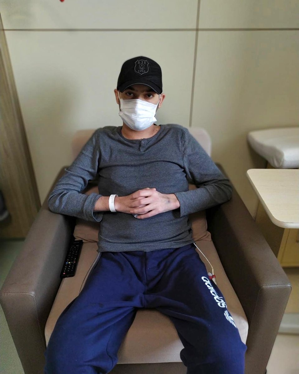 YAYALIM!!!!!
4 AY ÖNCE ATLATTIĞIM  LENF KANSERİ TEKRARLAMIŞTIR. BUNUN İÇİN İLİK NAKLİ OLMAM GEREKİYOR. LÜTFEN KIZILAY'A KAN VERİN , BANA CAN VERİN!